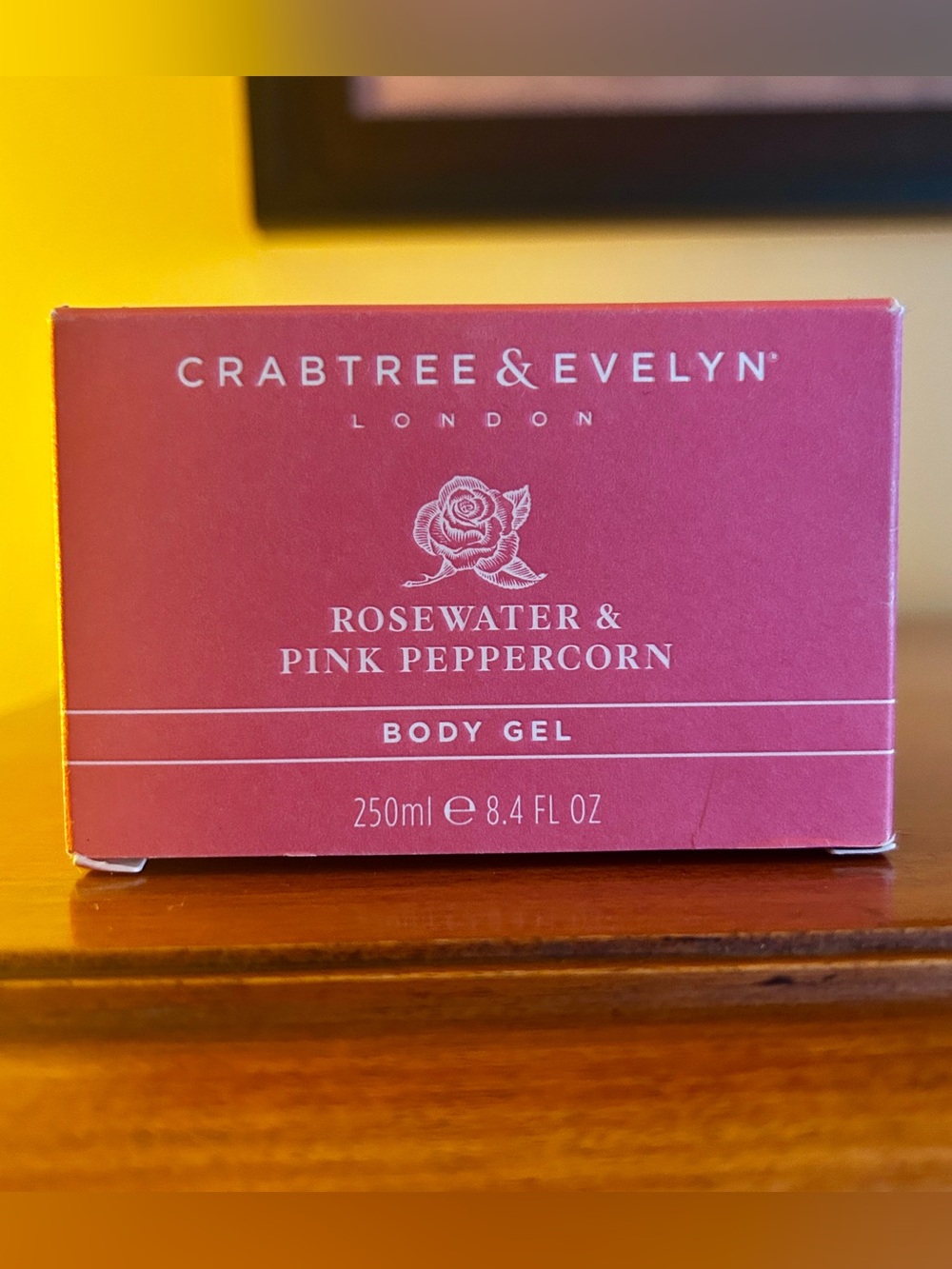Crabtree & Evelyn Rosewater & Pink Peppercorn Body Gel